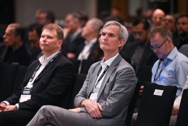 Audience members listened intently to the riveting presentations by the speakers in Session 2, “Challenges for Vertical Urbanism in Malaysia.”