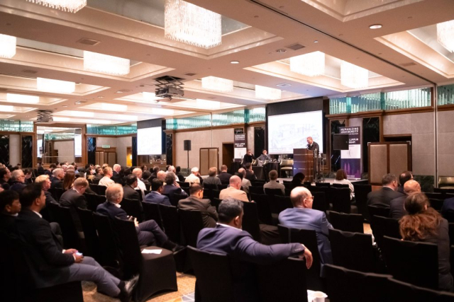 Audience members listened intently to the insights of the closing plenary speaker presentations.