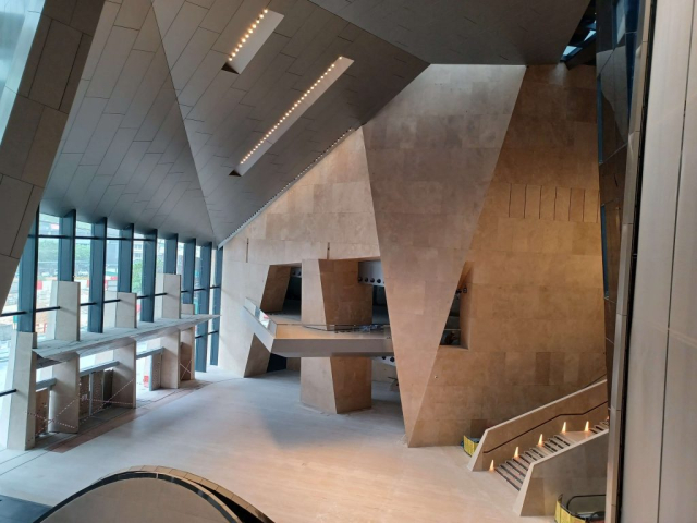 Merdeka 118 Off-Site Program: Attendees toured the almost complete Merdeka 118, designed by architecture firm Fender Katsalidis. The building hosts Grade-A office space, a luxury hotel, and Southeast Asia’s highest observation deck. Image: Daniel Safarik